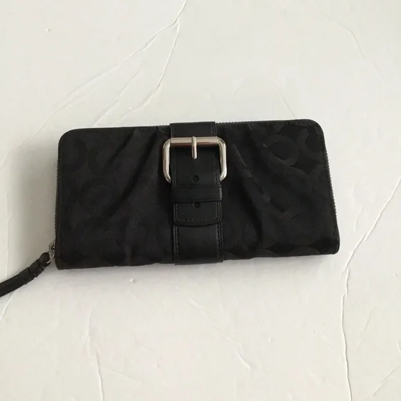 Black coach Women's Wallet